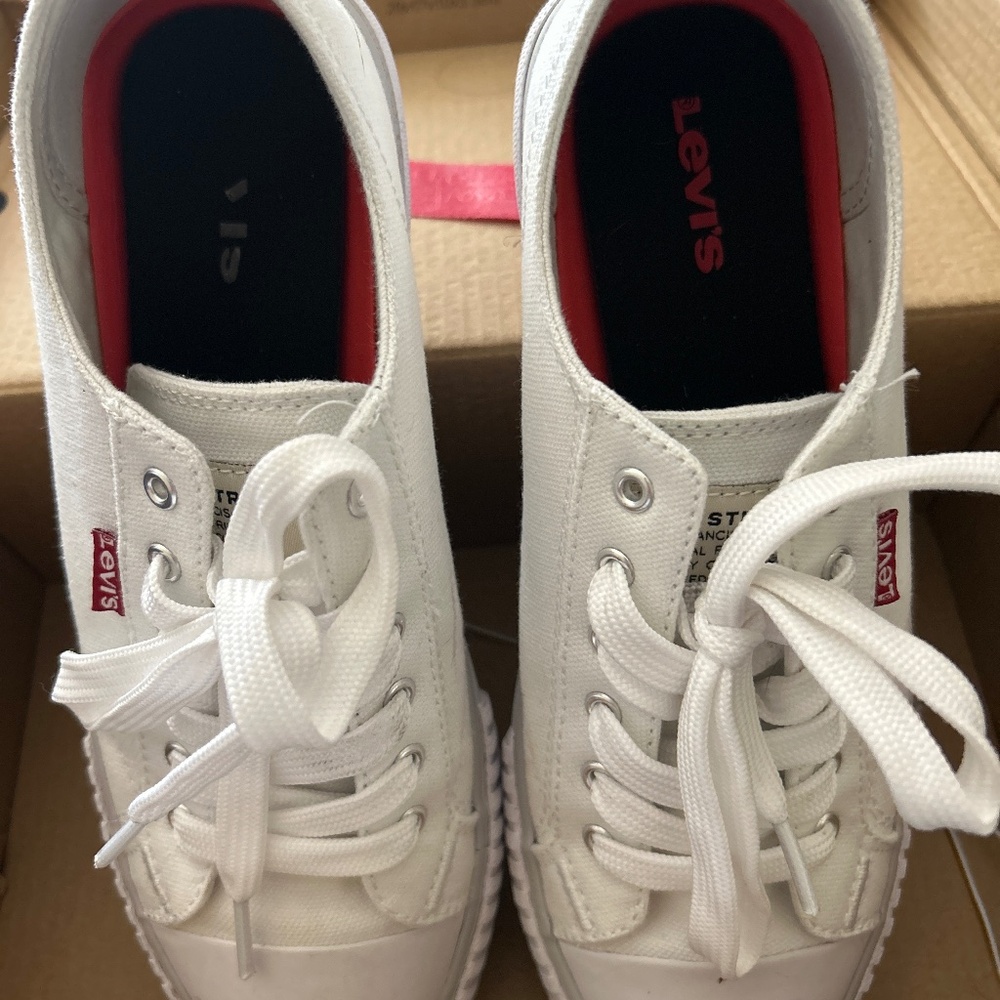 Levis sneakers